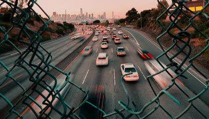 开云体育平台APP-亚平宁月光下的叹息：当蓝色浪漫遇冷酷高卢铁蹄