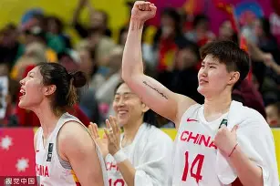 DFM碾压NS，Peanut完成史诗逆转宿敌对决小组赛，锁定晋级资格