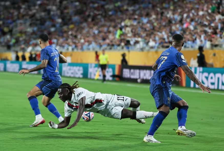 关于皇马碾压马赛，迪马利亚状态火热的信息