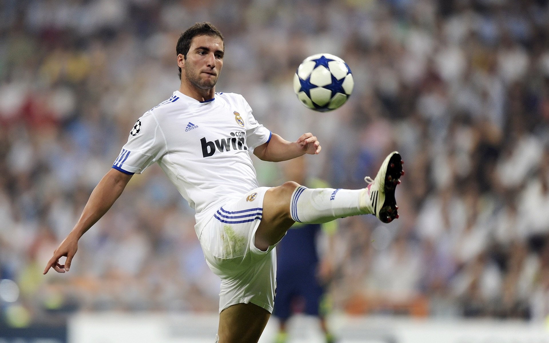 武切维奇狂暴41+18评分解锁，热火式攻防碾碎新疆男篮，CBA豪门遭遇降维打击？